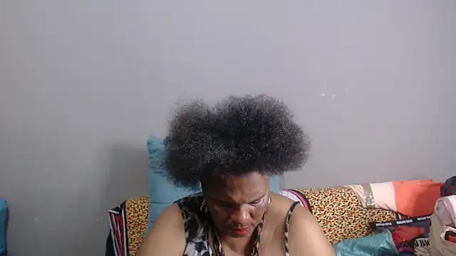 Snapshot of GrandBustyMelon chatting on July 2026 06:47:01 AM GrandBustyMelon online show from July 2026 06:47:01 AM