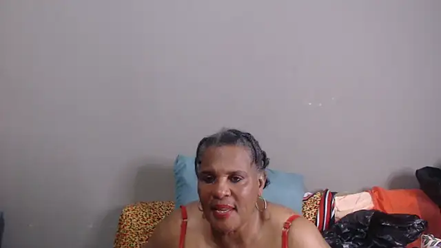 Snapshot of GrandBustyMelon chatting on June 2026 05:56:02 PM GrandBustyMelon online show from June 2026 05:56:02 PM