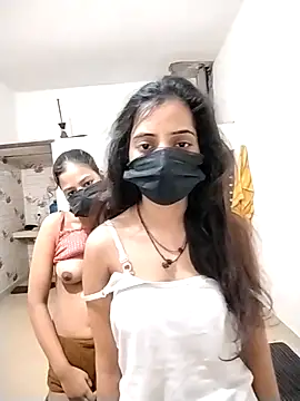 Hot-komall online show from January 2026 04:27:02 AM