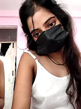 Hot-komall online show from September 2025 05:36:02 AM