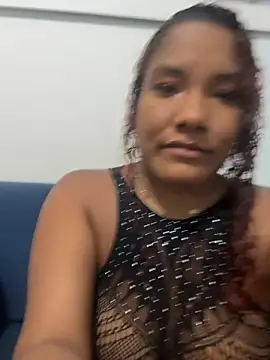 Snapshot of anailynn chatting on September 2025 12:14:01 AM anailynn online show from September 2025 12:14:01 AM