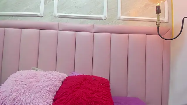 Saammy 17 online show from October 2025 04:47:01 PM