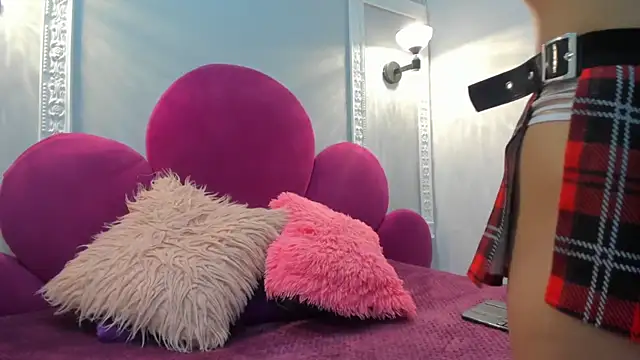 Saammy 17 online show from October 2025 08:31:02 PM