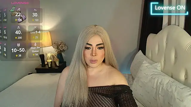 Snapshot of Unforgettable_Maria chatting on July 2026 04:02:01 AM Unforgettable Maria online show from July 2026 04:02:01 AM