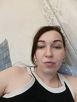 DanaNeon online show from May 2026 12:02:01 PM