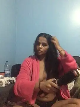 PatyPatriciaa online show from June 2026 01:00:02 AM