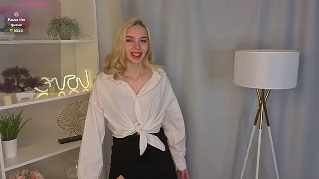 JaymieVigen online show from September 2025 03:13:02 AM