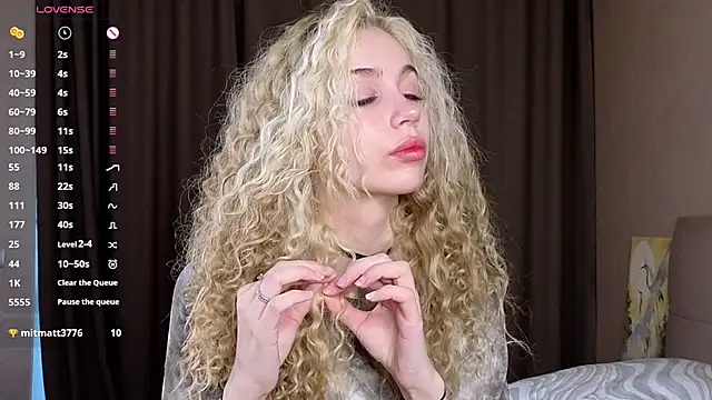 JaymieVigen online show from April 2026 03:19:01 AM