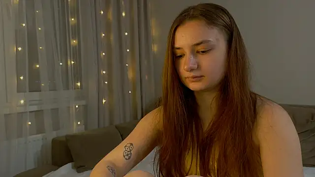 Lelia Vibe online show from April 2026 07:40:02 PM