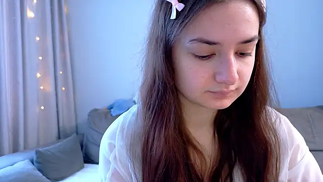 Snapshot of Lelia_Vibe chatting on November 2025 07:34:02 AM Lelia Vibe online show from November 2025 07:34:02 AM