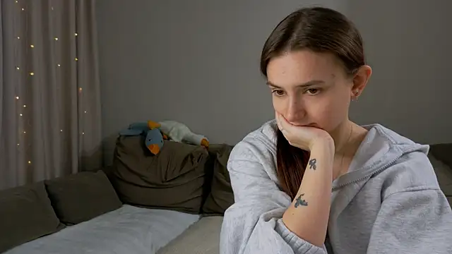 Lelia Vibe online show from February 2026 05:42:02 PM