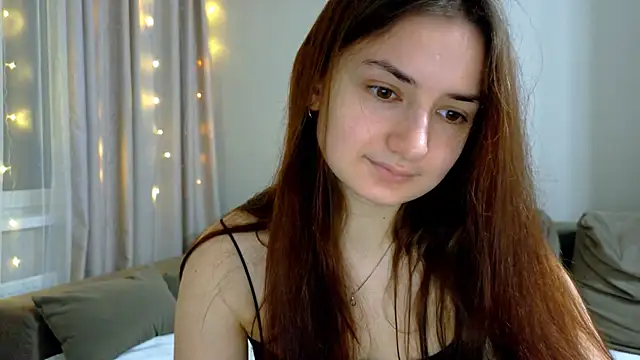 Snapshot of Lelia_Vibe chatting on November 2025 02:04:01 AM Lelia Vibe online show from November 2025 02:04:01 AM