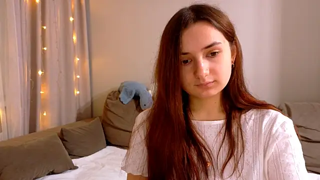 Lelia Vibe online show from December 2025 03:25:01 PM