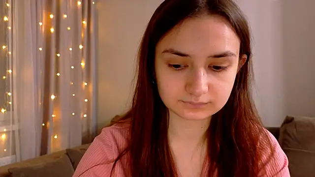 Lelia Vibe online show from January 2026 06:01:01 PM