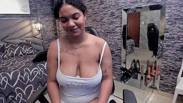 BellyBigBoobs online show from December 2025 08:09:02 AM