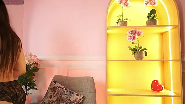 MilaCrave online show from March 2026 11:38:02 AM