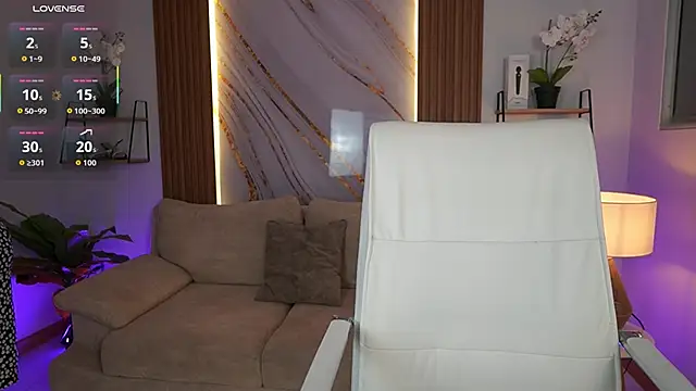 MilaCrave online show from November 2025 11:36:01 AM