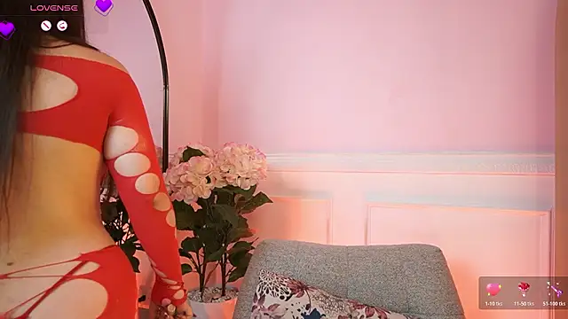 MilaCrave online show from March 2026 12:16:02 PM