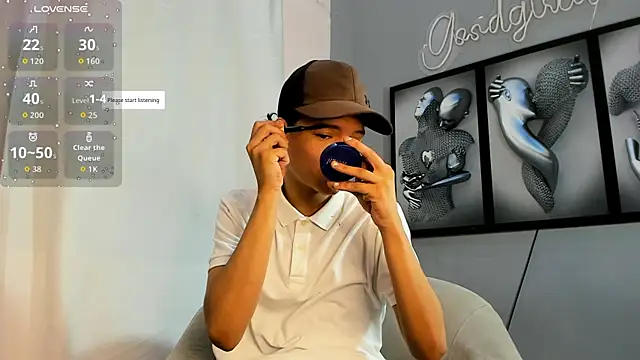 Snapshot of camillo_virgil chatting on October 2025 10:40:02 AM camillo virgil online show from October 2025 10:40:02 AM
