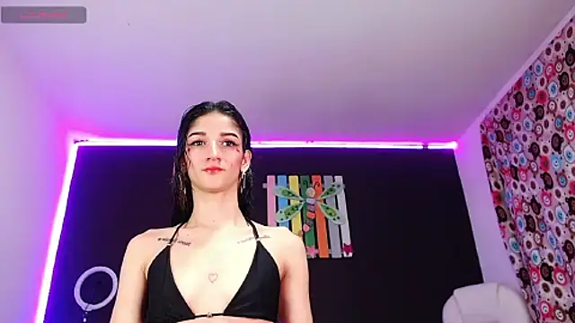 ingrid zese  online show from October 2025 07:26:02 PM