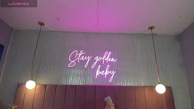 Snapshot of HANNA_BASTIAN_VC chatting on October 2025 02:27:02 PM HANNA BASTIAN VC online show from October 2025 02:27:02 PM