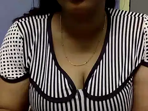 Dimplegirl online show from October 2025 11:48:02 PM