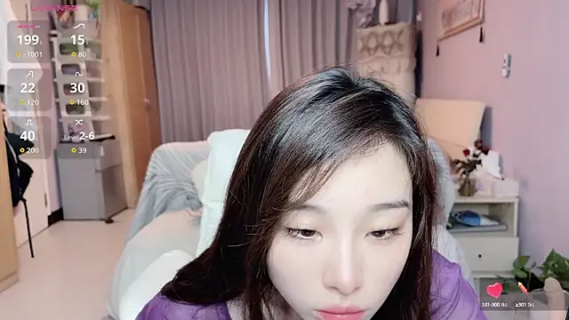 Snapshot of Y2Luvk chatting on October 2025 10:54:01 PM Y2Luvk online show from October 2025 10:54:01 PM