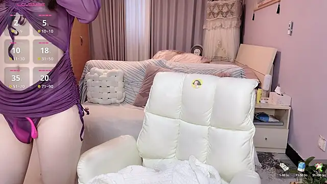 Snapshot of Y2Luvk chatting on September 2025 10:59:02 PM Y2Luvk online show from September 2025 10:59:02 PM