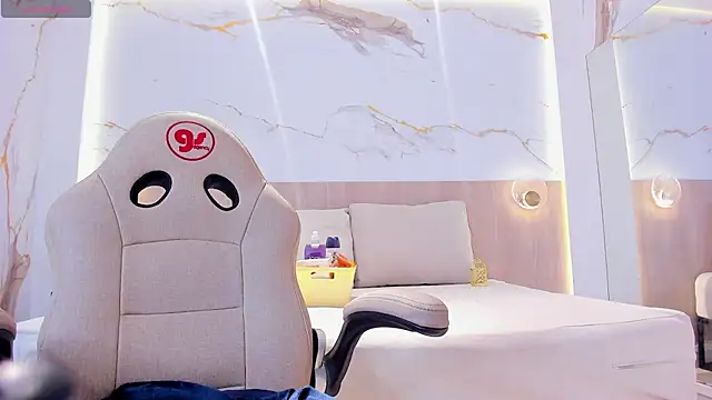 valirya devote online show from October 2025 03:16:01 AM