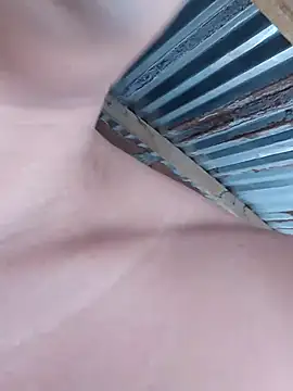 Snapshot of hoteder chatting on October 2025 12:35:03 PM hoteder online show from October 2025 12:35:03 PM