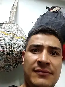 Snapshot of hoteder chatting on November 2025 12:16:02 AM hoteder online show from November 2025 12:16:02 AM