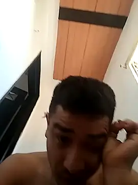 Snapshot of hoteder chatting on November 2025 01:15:01 PM hoteder online show from November 2025 01:15:01 PM