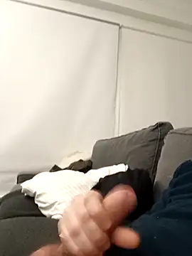 DannySastre91 online show from December 2025 08:08:02 PM