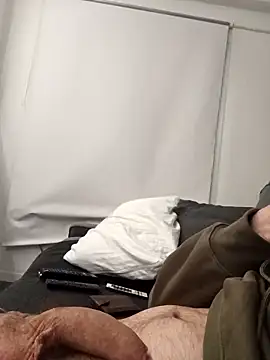 DannySastre91 online show from November 2025 07:58:01 PM