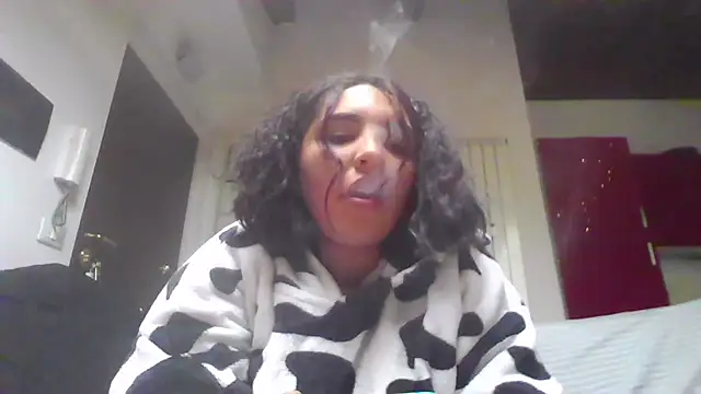 LadySophia03 online show from September 2025 04:24:02 PM