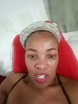 Snapshot of Eroticdollxx3 chatting on October 2025 05:17:01 PM Eroticdollxx3 online show from October 2025 05:17:01 PM