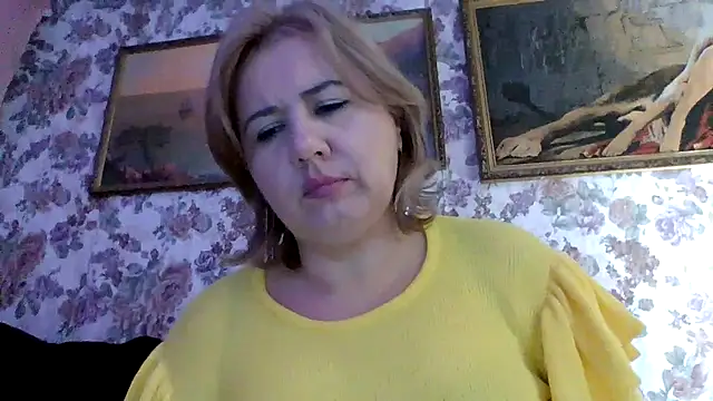 LustyyX online show from September 2025 12:31:02 PM