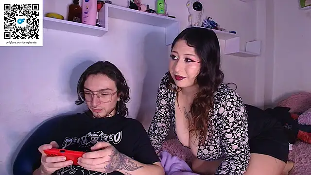 annyharriis online show from April 2026 11:42:02 PM