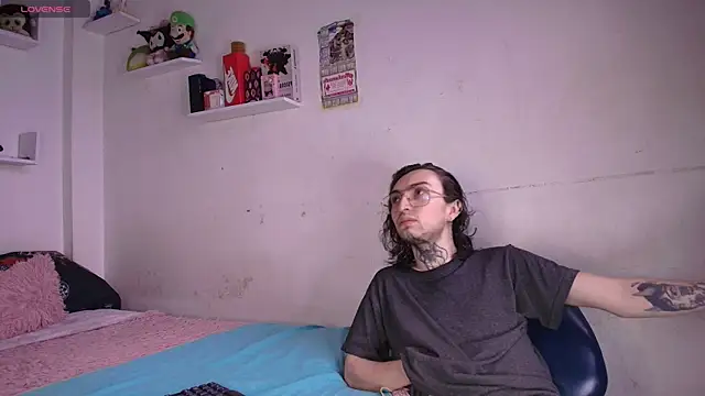 annyharriis online show from June 2026 06:40:01 PM
