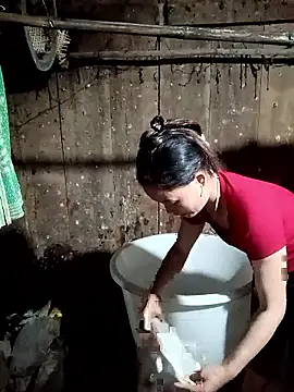 Ruaiuoi online show from February 2026 12:49:01 PM