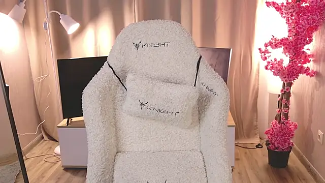 HeyMonkey  online show from December 2025 01:12:02 PM