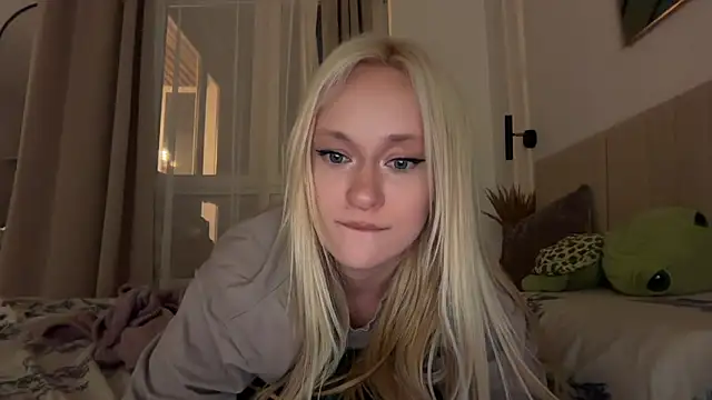 HeyMonkey  online show from June 2026 07:15:02 PM