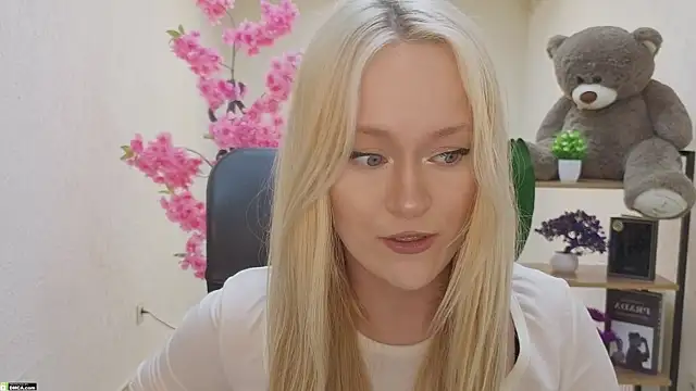 HeyMonkey  online show from March 2026 12:40:01 PM