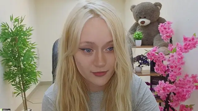 HeyMonkey  online show from April 2026 12:22:02 PM