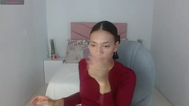 SarayVega  online show from October 2025 07:26:02 PM