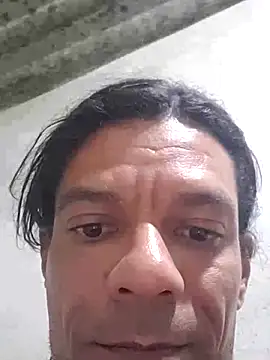 Snapshot of PAROQUI chatting on June 2026 12:05:01 AM PAROQUI online show from June 2026 12:05:01 AM
