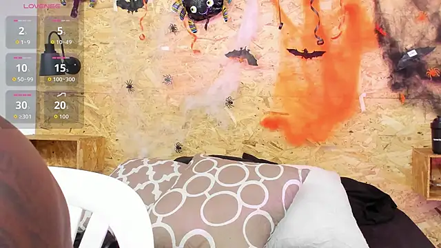 santiblack7 online show from October 2025 07:33:02 PM