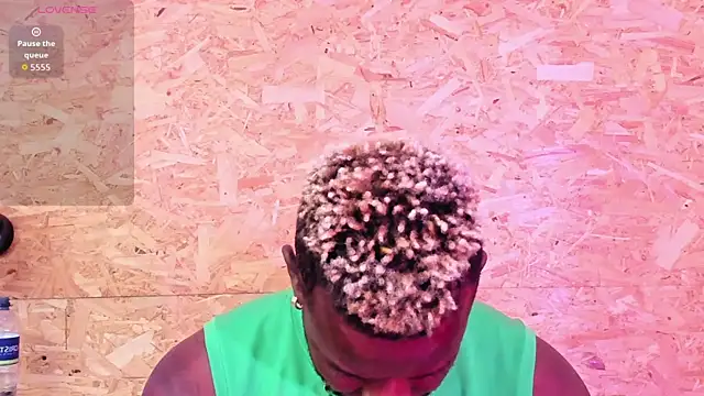 santiblack7 online show from November 2025 02:56:01 AM