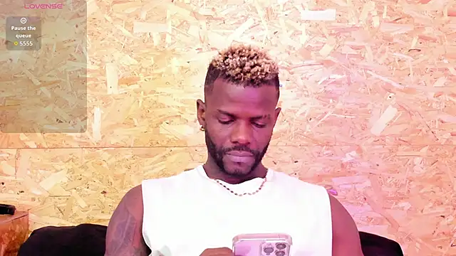 santiblack7 online show from November 2025 02:55:02 AM