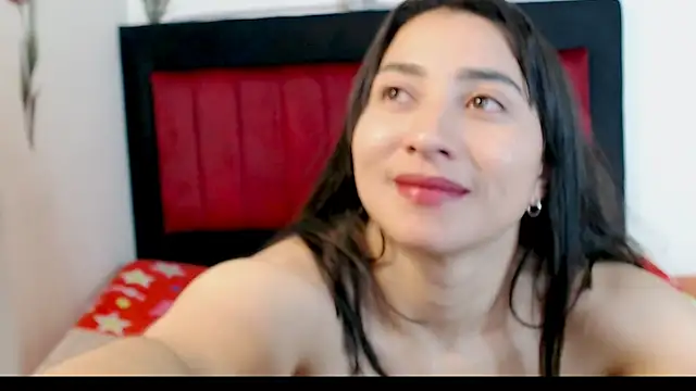 Snapshot of angelyxs chatting on December 2025 07:41:01 PM angelyxs online show from December 2025 07:41:01 PM